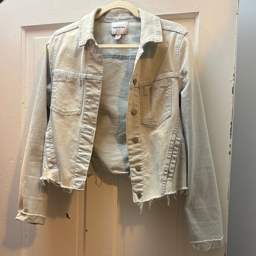 Women's Light Denim Jean Jacket